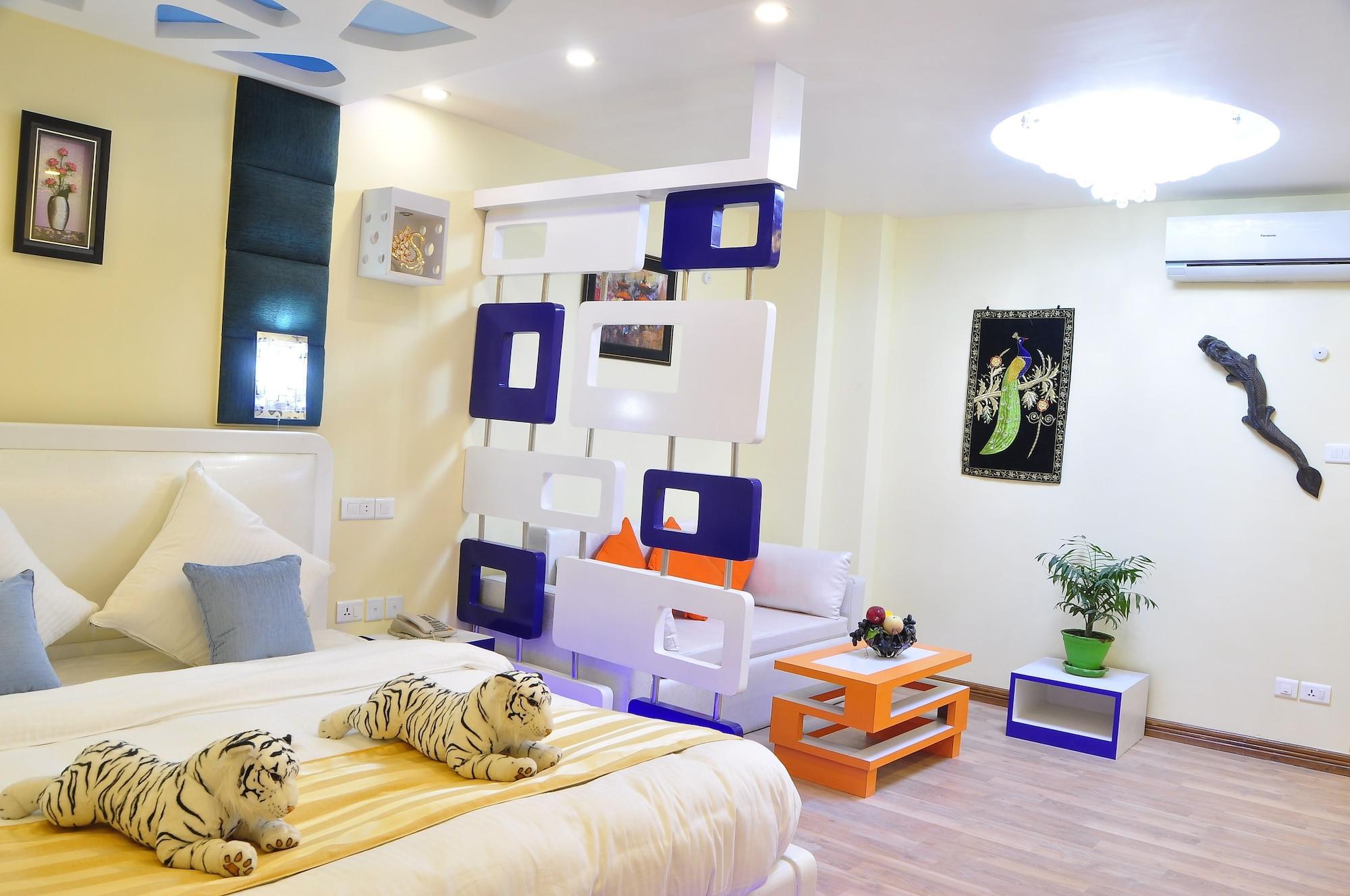Royal Penguin Boutique Hotel & Spa Catmandu Exterior foto